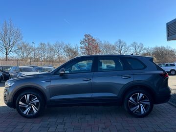 Volkswagen Touareg - 7