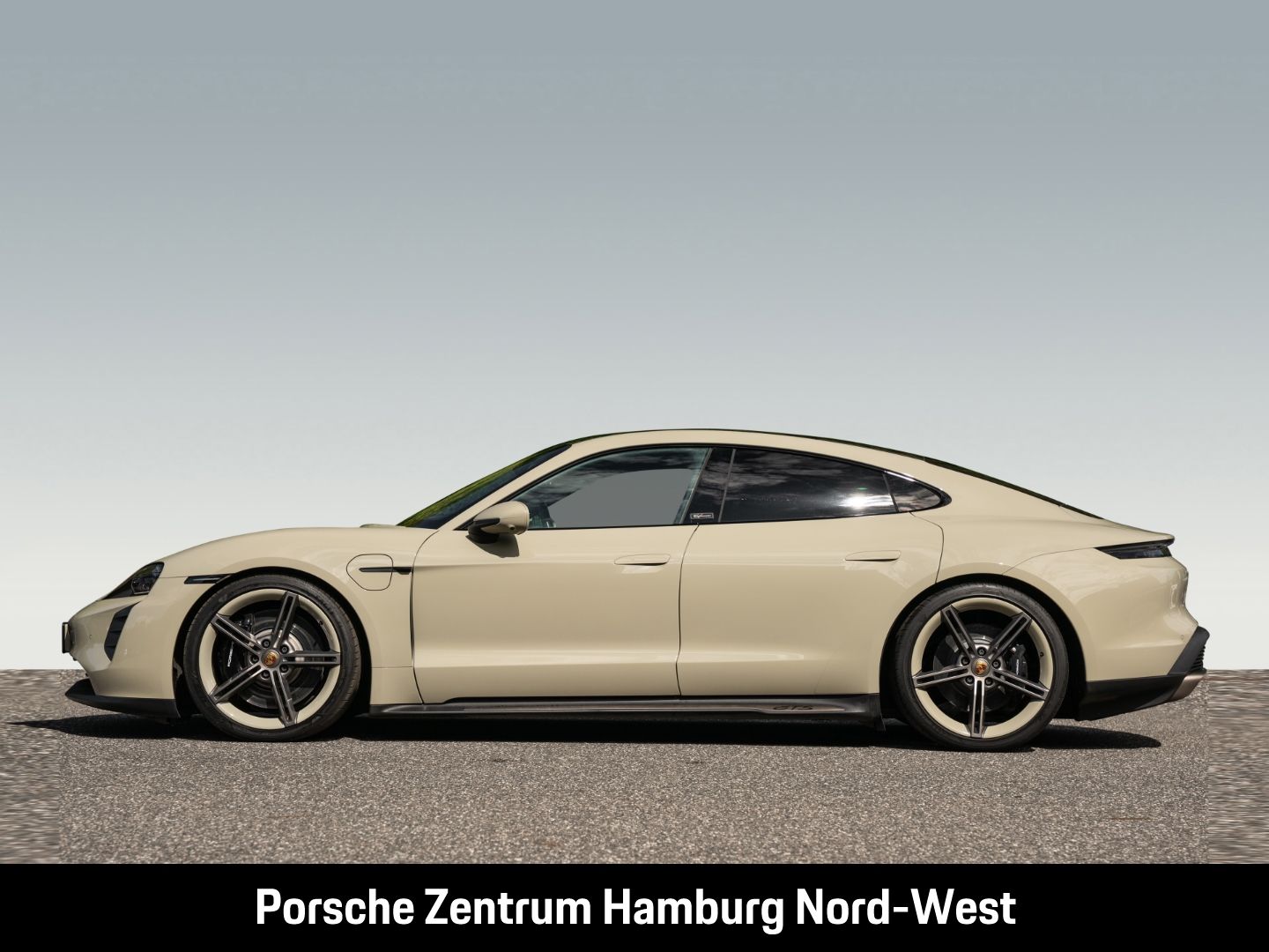 Porsche Taycan GTS InnoDrive Head-Up BOSE PSCB 21-Zoll foto 2