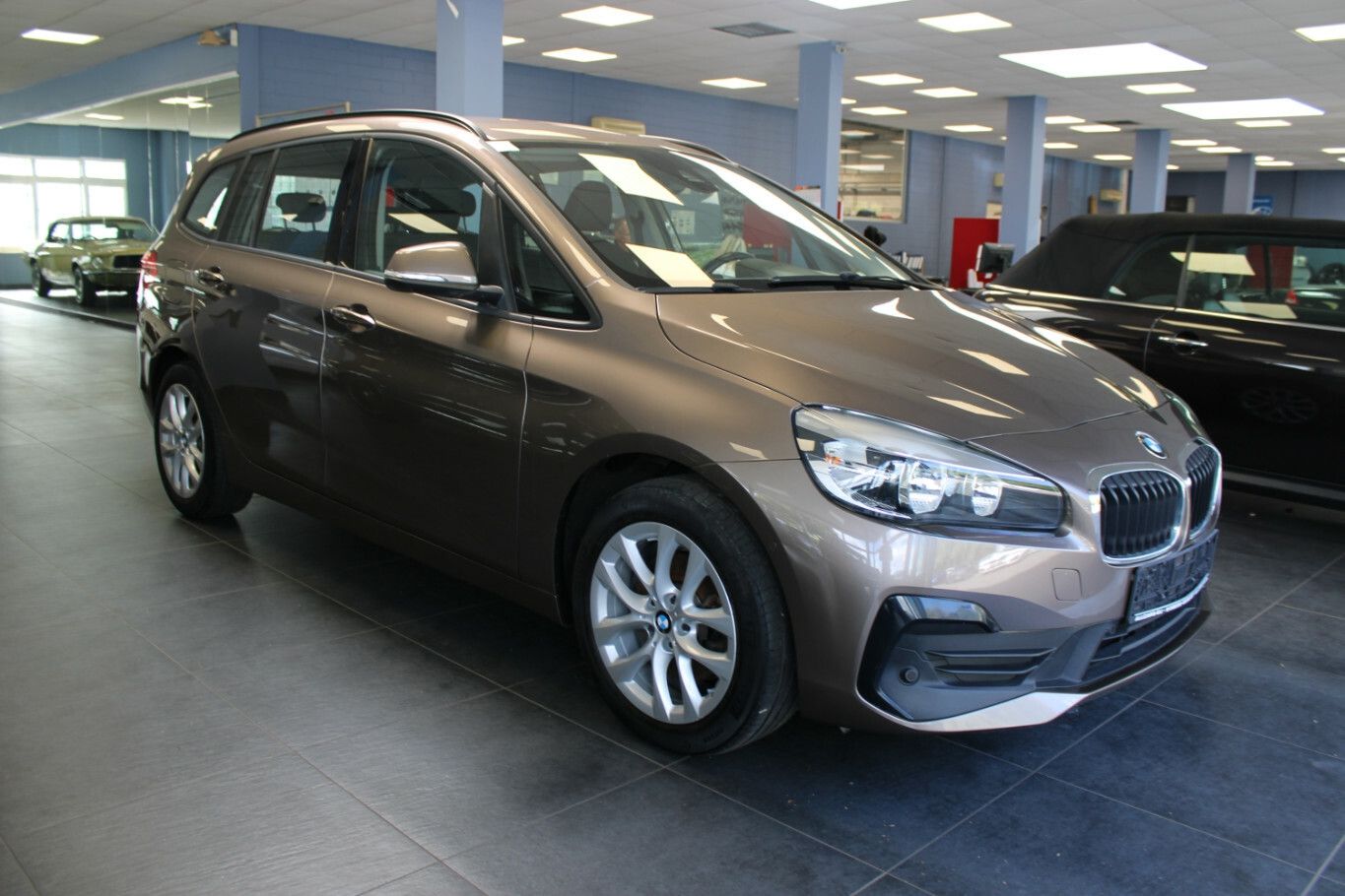 BMW 218 218i Gran Tourer Advantage - Navi - Kamera -