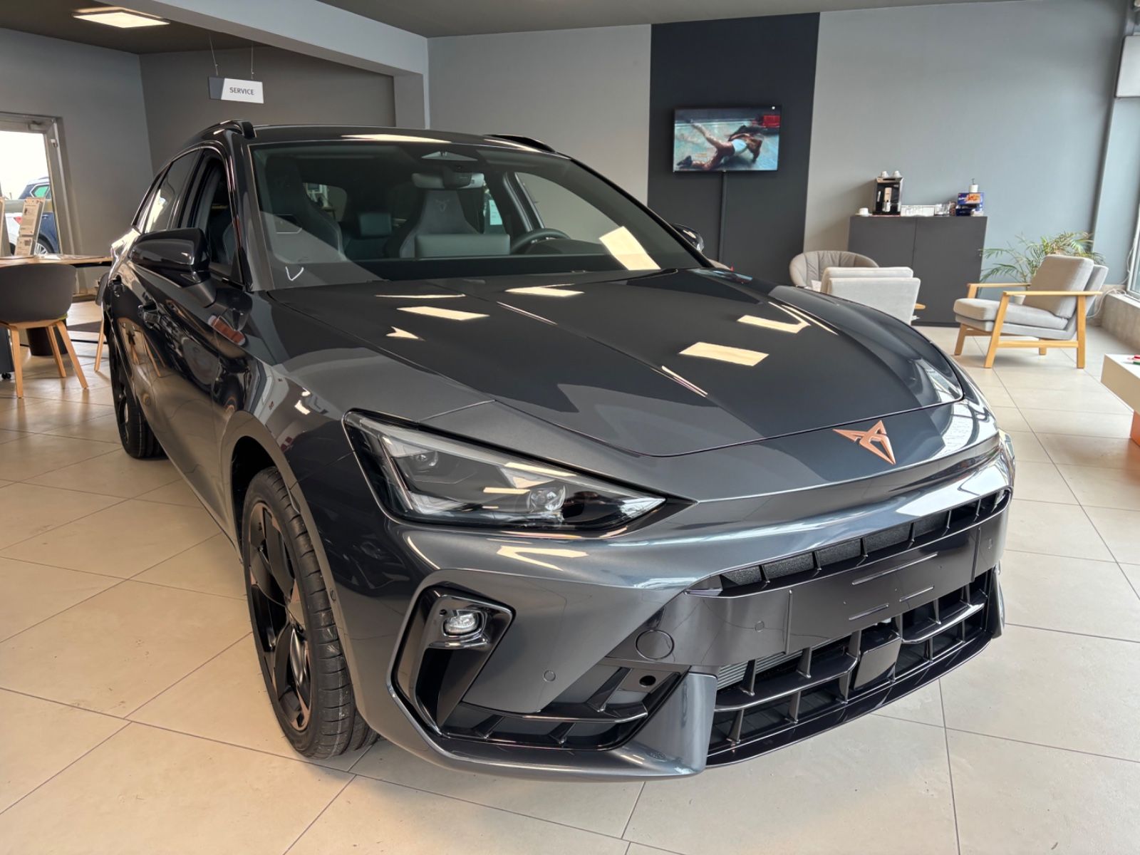 Cupra Leon Sportstourer 2.0 TSI 150 kW 4Drive, AHK