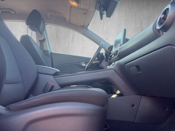 Hyundai Kona Select Elektro Kam.+KeyLess+Navi+SHZ+ACC