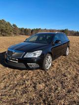 Skoda Octavia 2.0 TFSI RS Combi, Voll-Leder, SHZ, AHK - Skoda aus 2010: RS