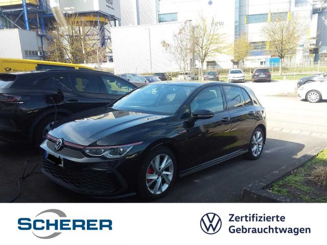 Volkswagen Golf VIII GTI 2.0 TSI, DSG, NAVI, RFK, SHZ, MATR