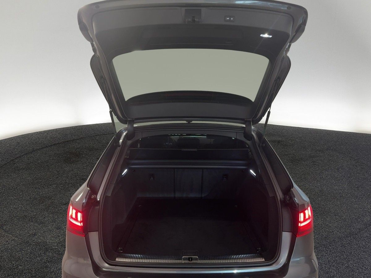 Audi A4 - Bild 9
