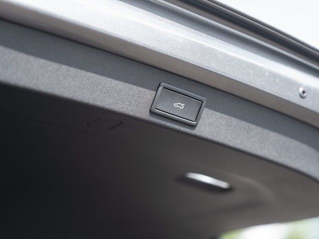 Kodiaq 2.0 TDI Selection 4x4 DSG AHK+MATRIX+HUD+