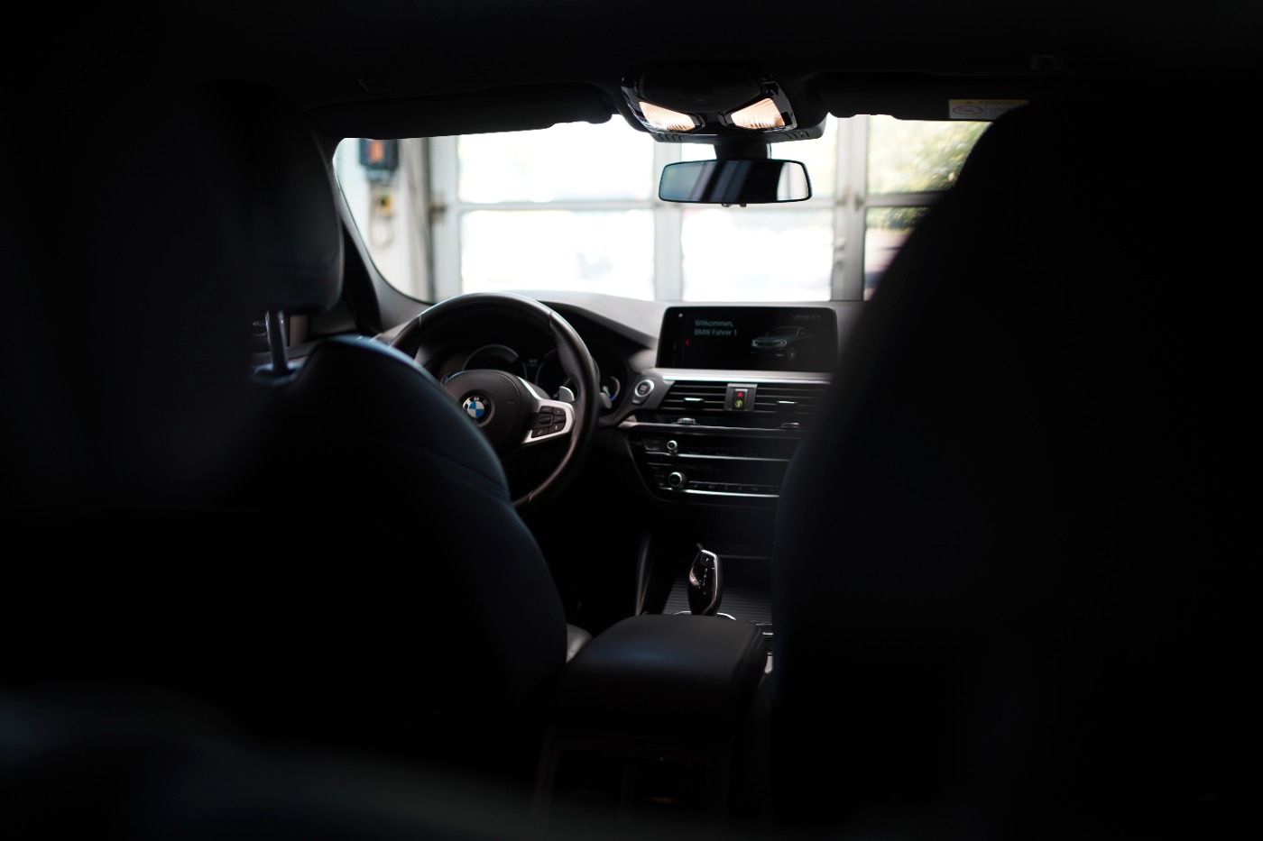 Fahrzeugabbildung BMW X4 xDrive 30i M Sport AHK+Standheizung+Head Up++