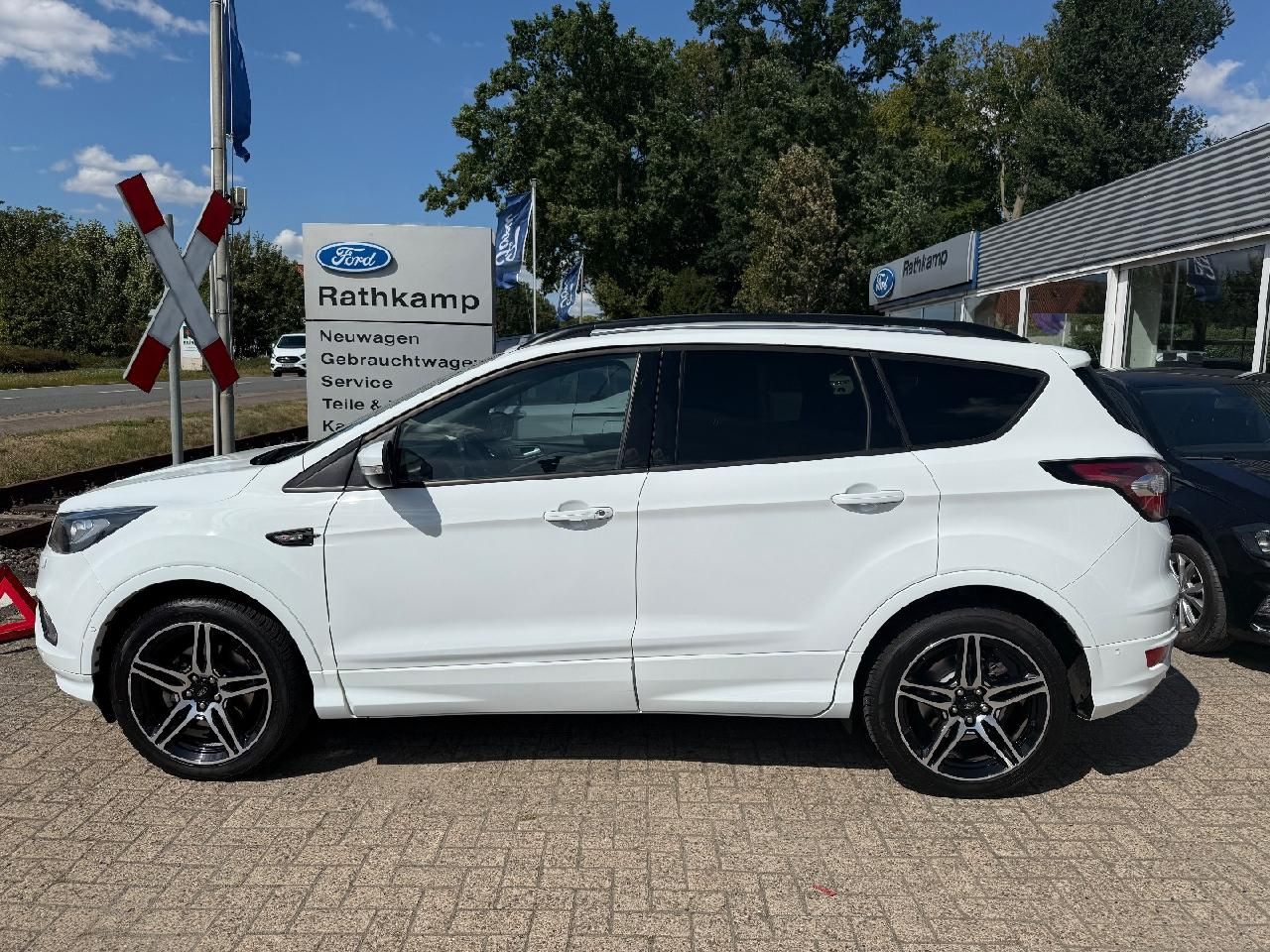 Ford Kuga ST-Line imagem 3