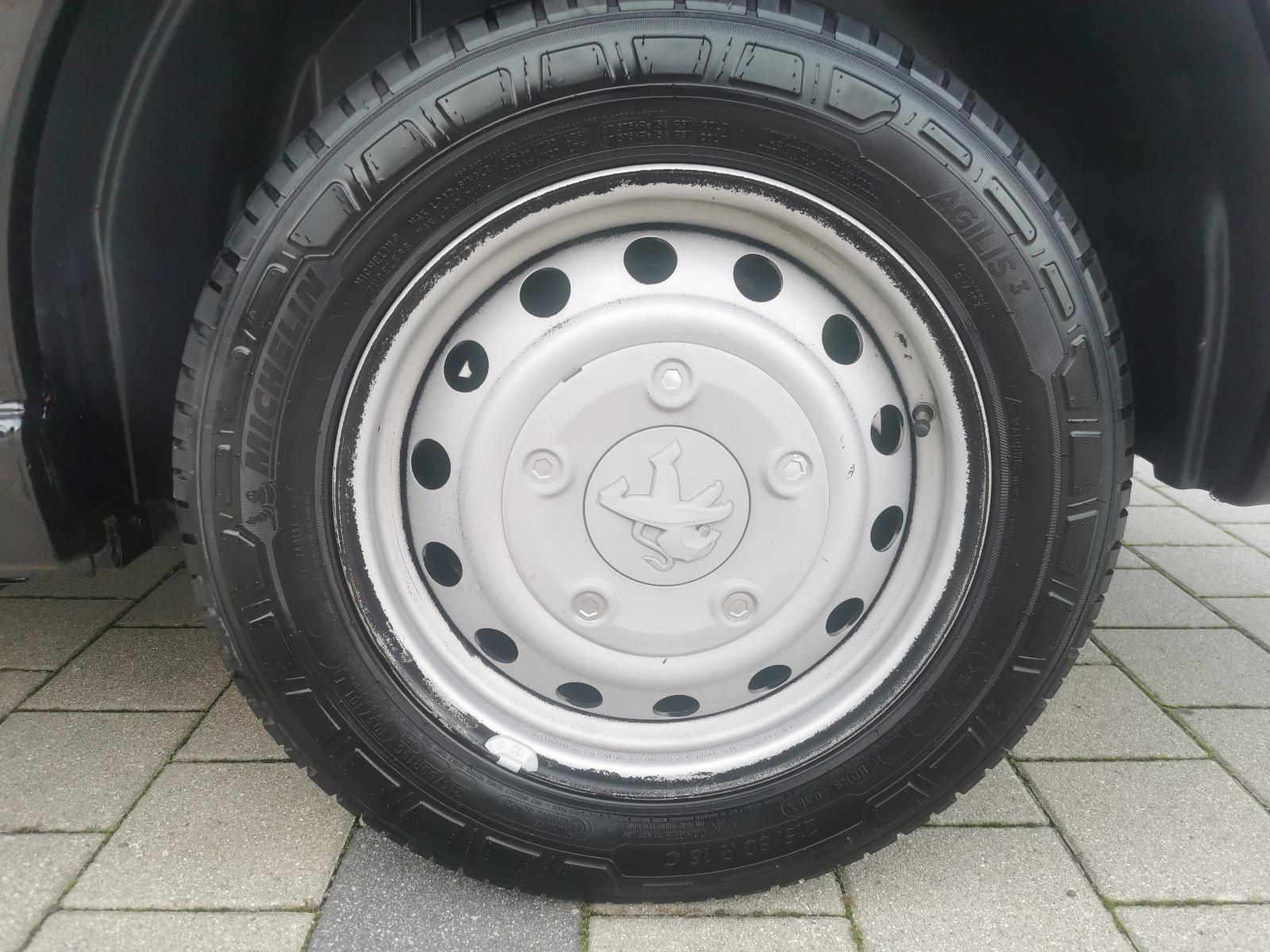 Peugeot Expert Kasten AHK