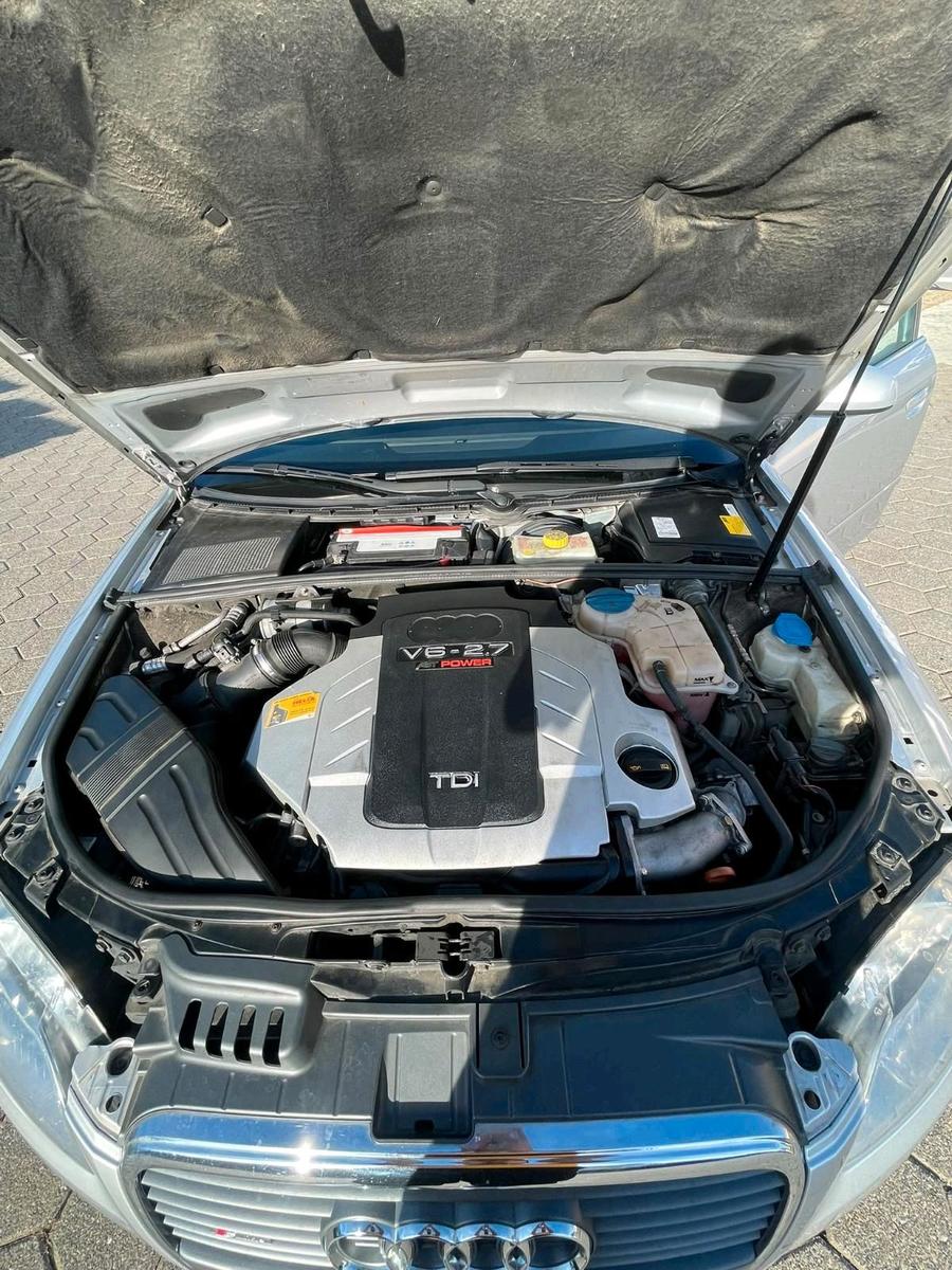 Audi A4 2007 — photo 9