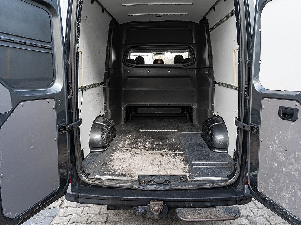 Fahrzeugabbildung Volkswagen Crafter PLUS 2.0 TDI Mixto L2H2 AHK NAVI KAMERA