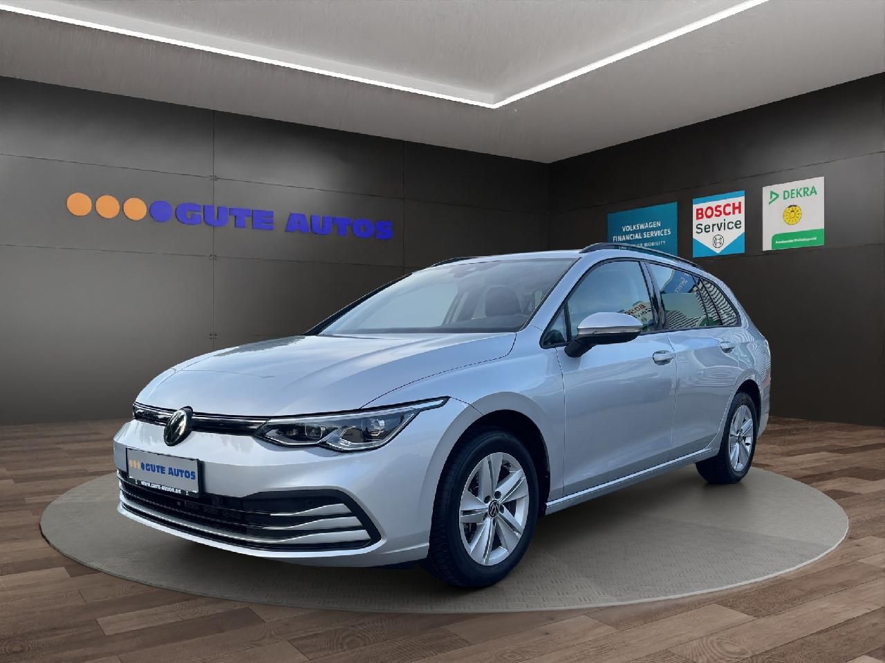 Volkswagen Golf VIII Variant Life · aAC3Zonen · Business Premiu