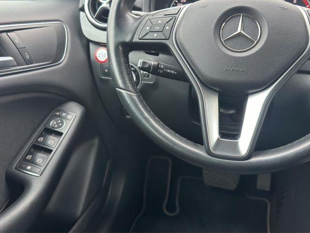 Mercedes-Benz B 180 7G-DCT Automatik *Garantie*