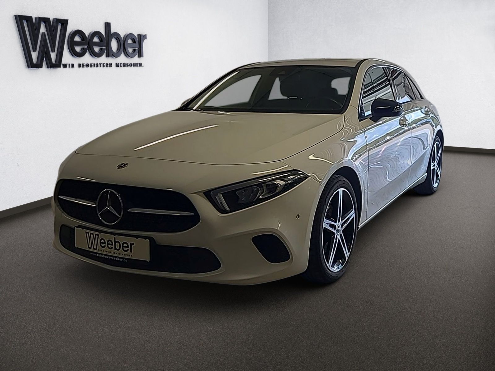Mercedes-Benz A 180 Business *LED*KAMERA*NAVI*SHZ*GRA*LM* imagem 2