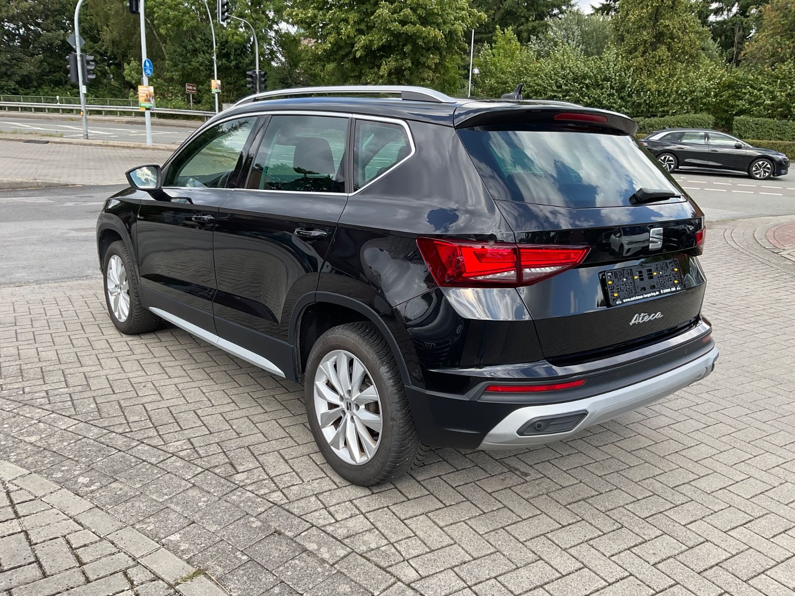 Fahrzeugabbildung SEAT Ateca 1.5 TSI Xperience DSG,Kamera,Navi,Carplay