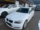BMW 320 3 Touring 320d xDrive - BMW 320 aus 2009: Kombi, 320d