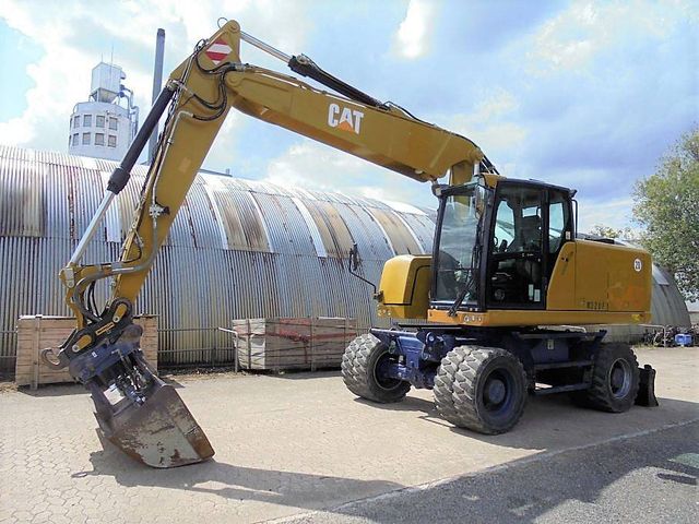 CAT M 320 F