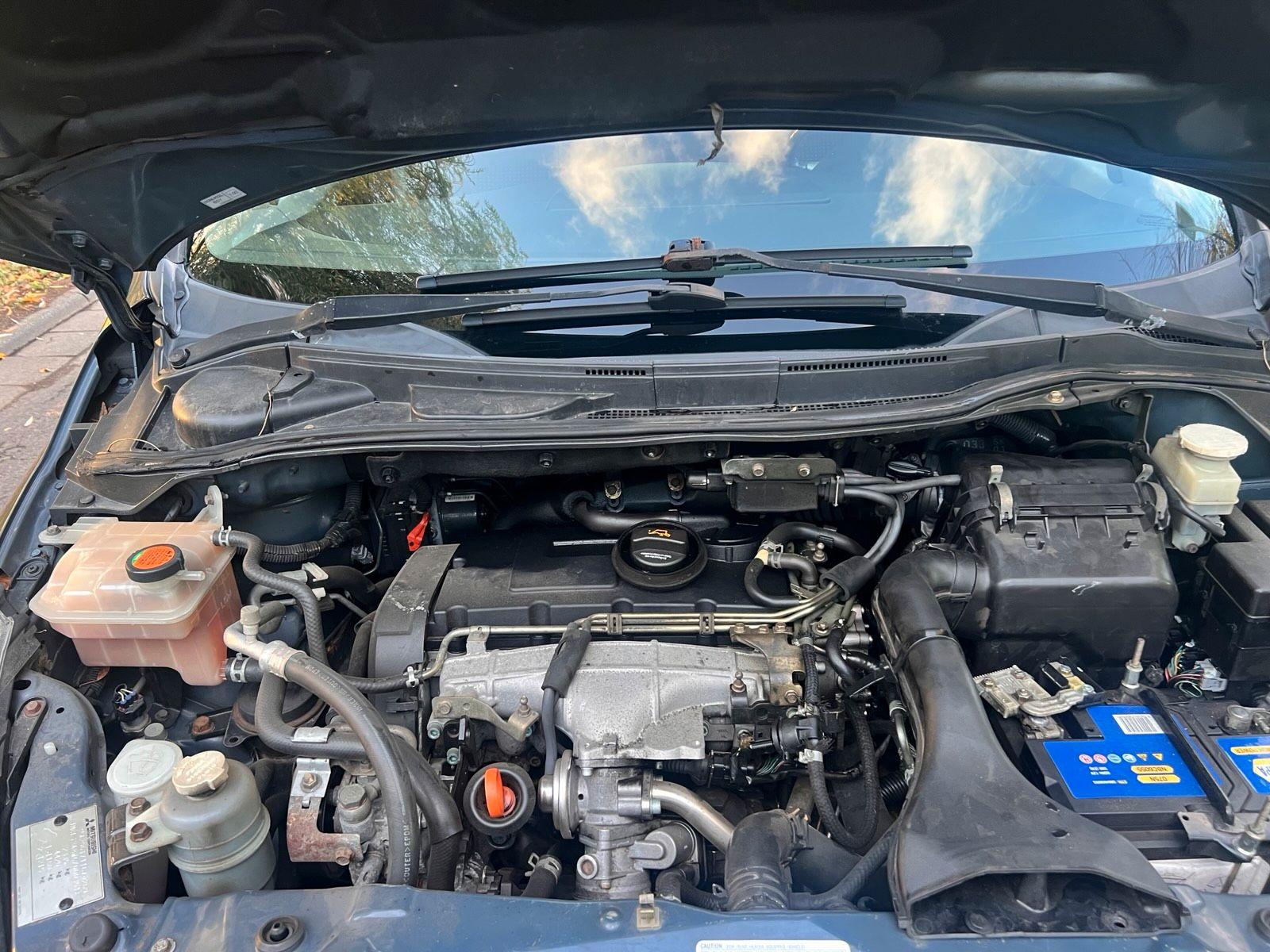 Mitsubishi Grandis 2005 — photo 15