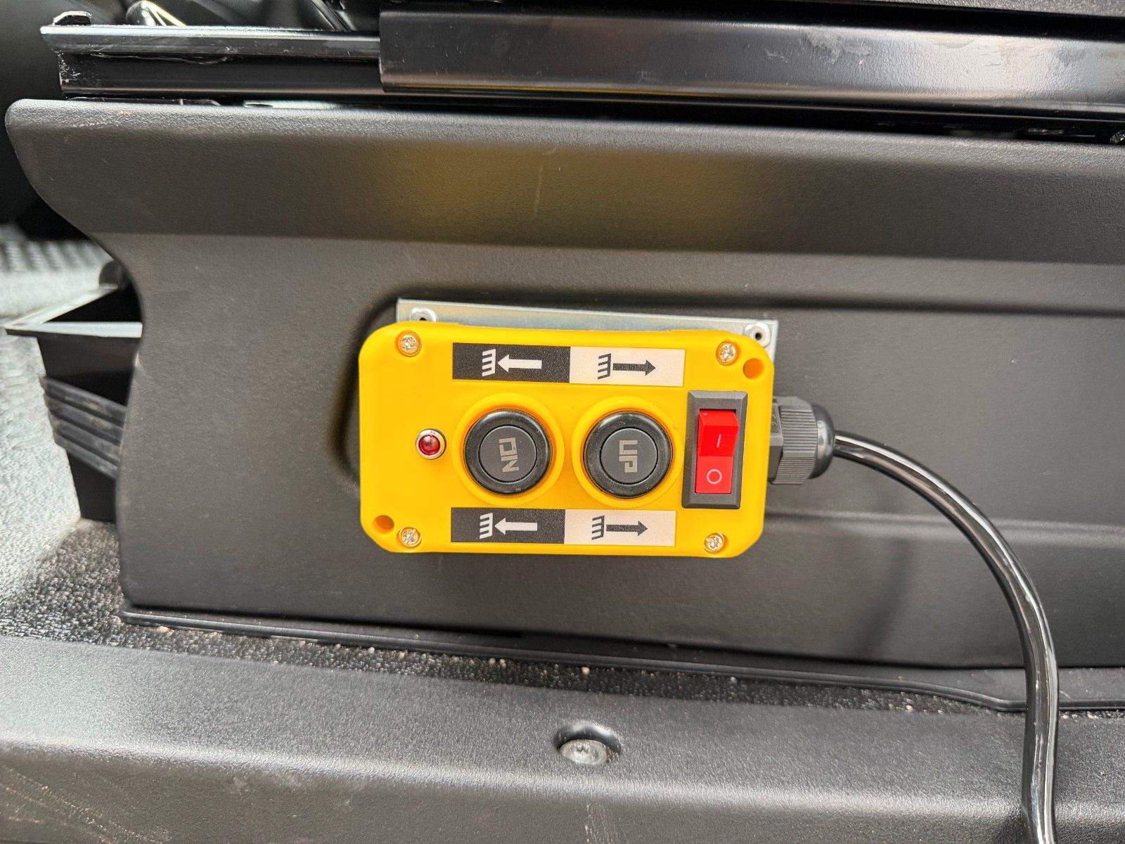 Fahrzeugabbildung Iveco Daily 35S14 A8*R3.450mm*Automatik*Kamera*2Sitze*