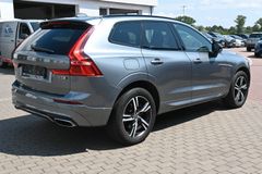 Fahrzeugabbildung Volvo XC60 B5 D AWD Autom. R-Design*STDHZG*PANO*H&K