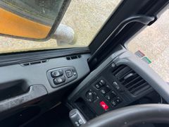 Fahrzeugabbildung Scania P 320