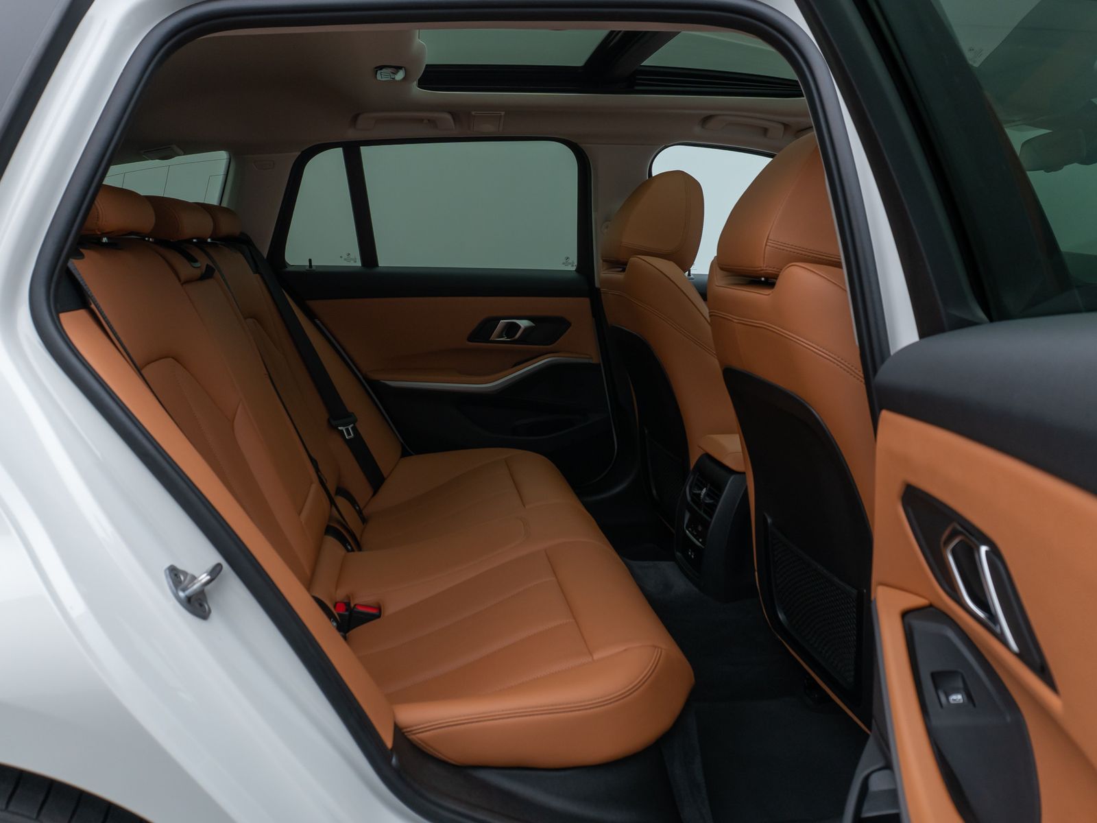 Fahrzeugabbildung BMW 320d xD Alarm DAB Standhzng Panorama Sportsitz