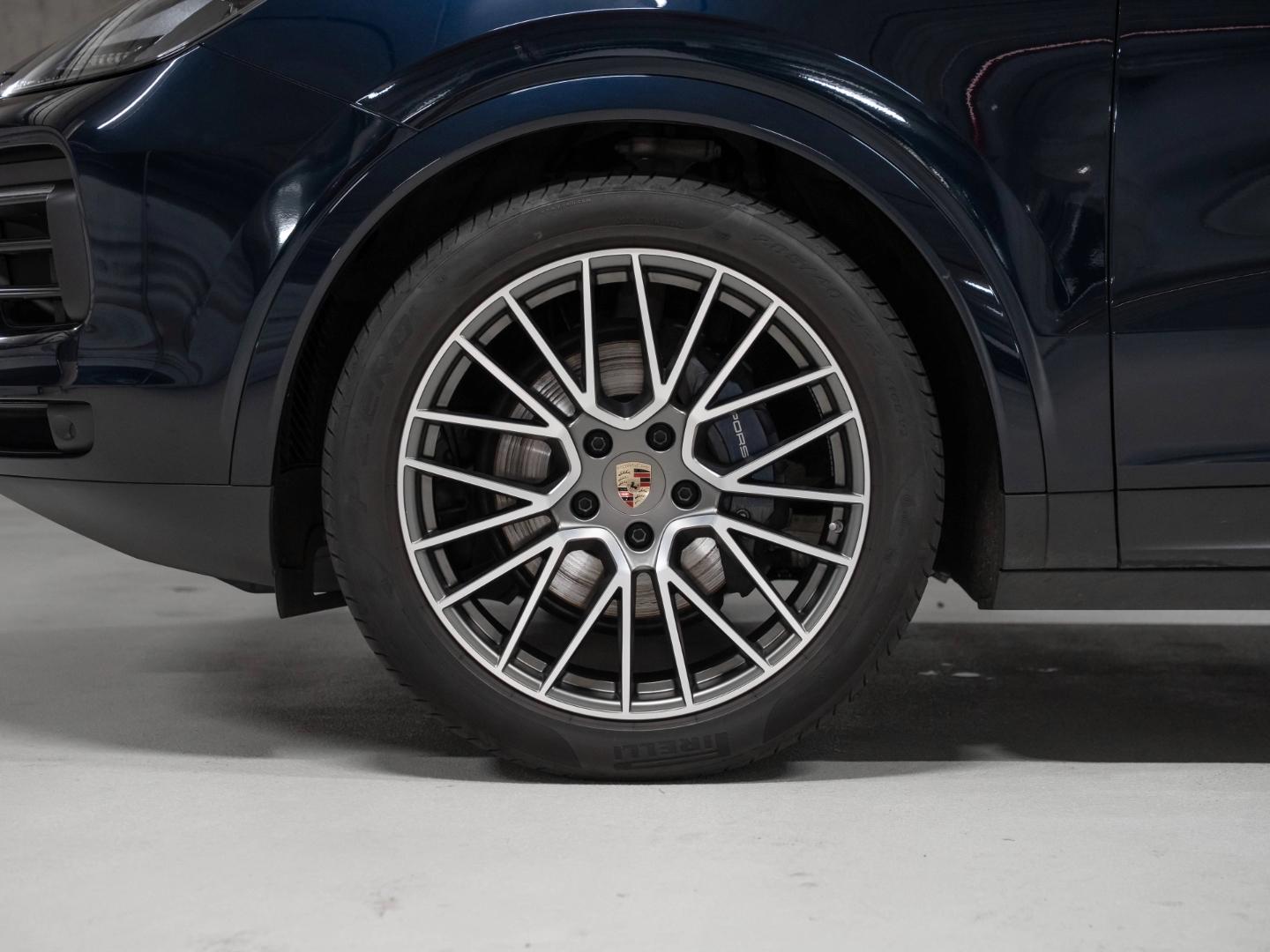 Porsche Cayenne Platinum Edition InnoDrive Surround View, миниатюра 6