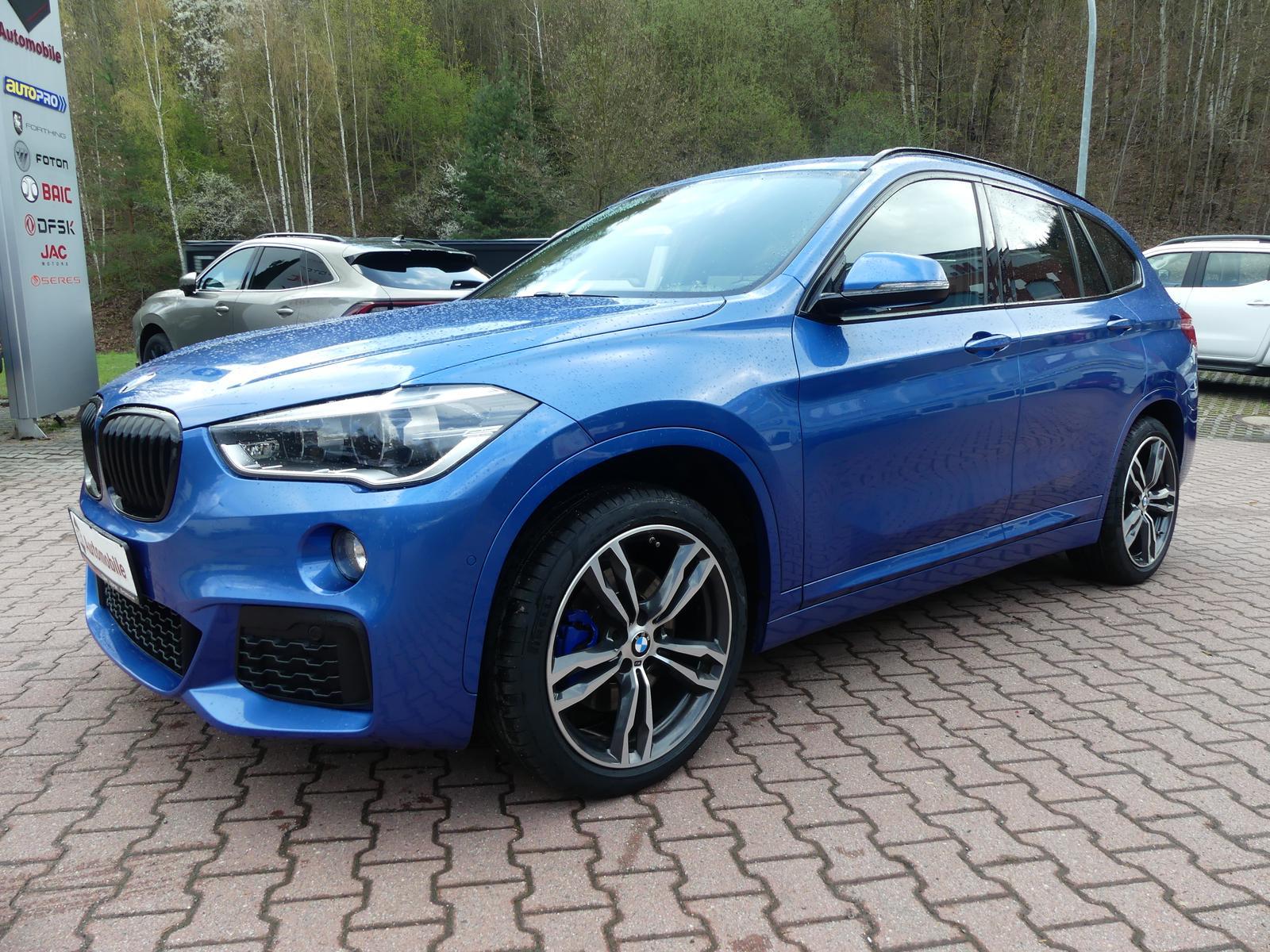 BMW X1 xDrive*M-Paket*HUD*Pano*Scheckheft*DAB*Kamera