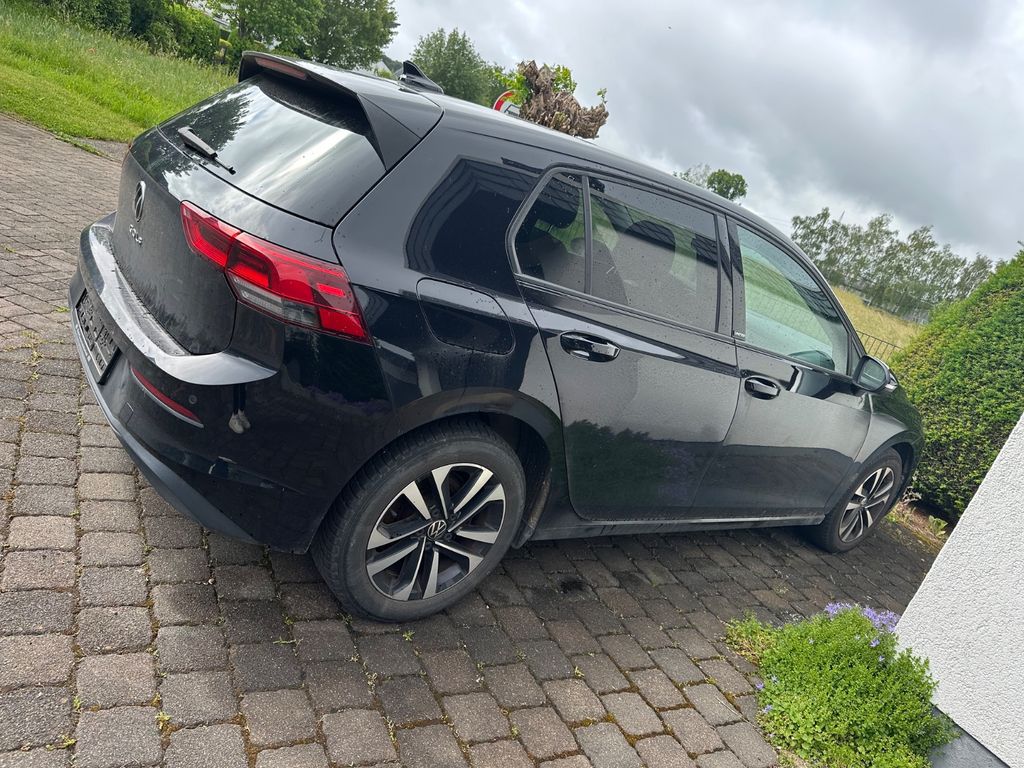 Image of Volkswagen Golf