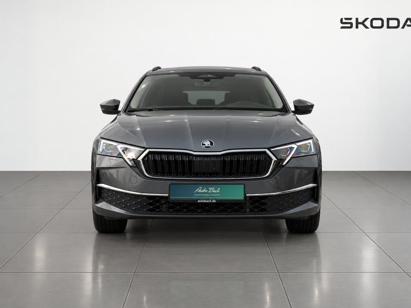 Skoda Octavia Combi Tour 2.0 TDI Navi LED HuD ACC imagem 2