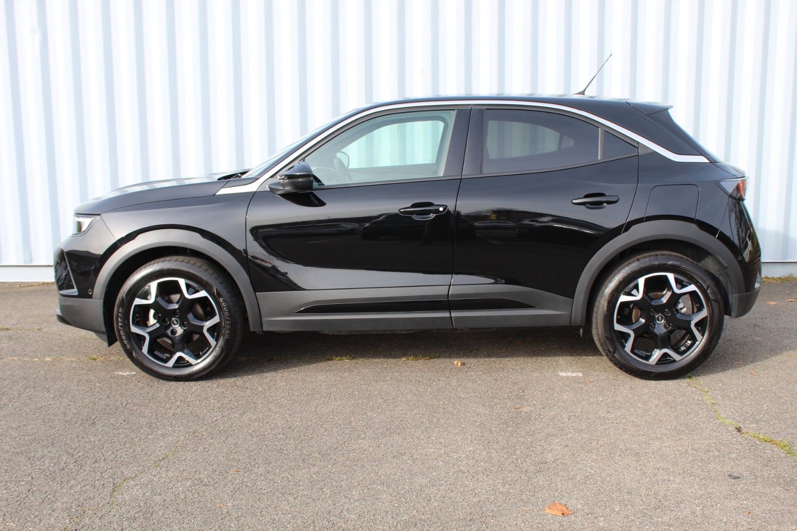 Fahrzeugabbildung Opel Mokka Ultimate*Black-Line*SHZ*LHZ*Navi*RFK