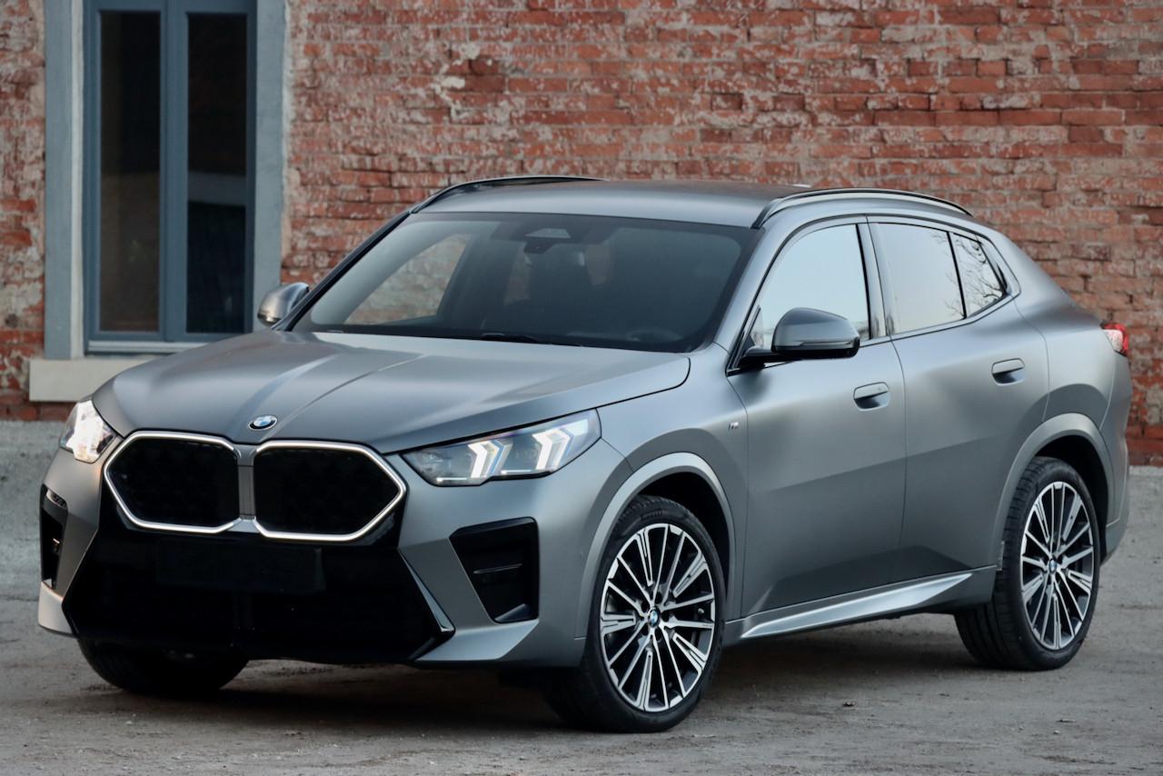 BMW X2 18d*UVP65*M-SPORT*FROZEN-MATT*AHK*INDIVIDUAL*