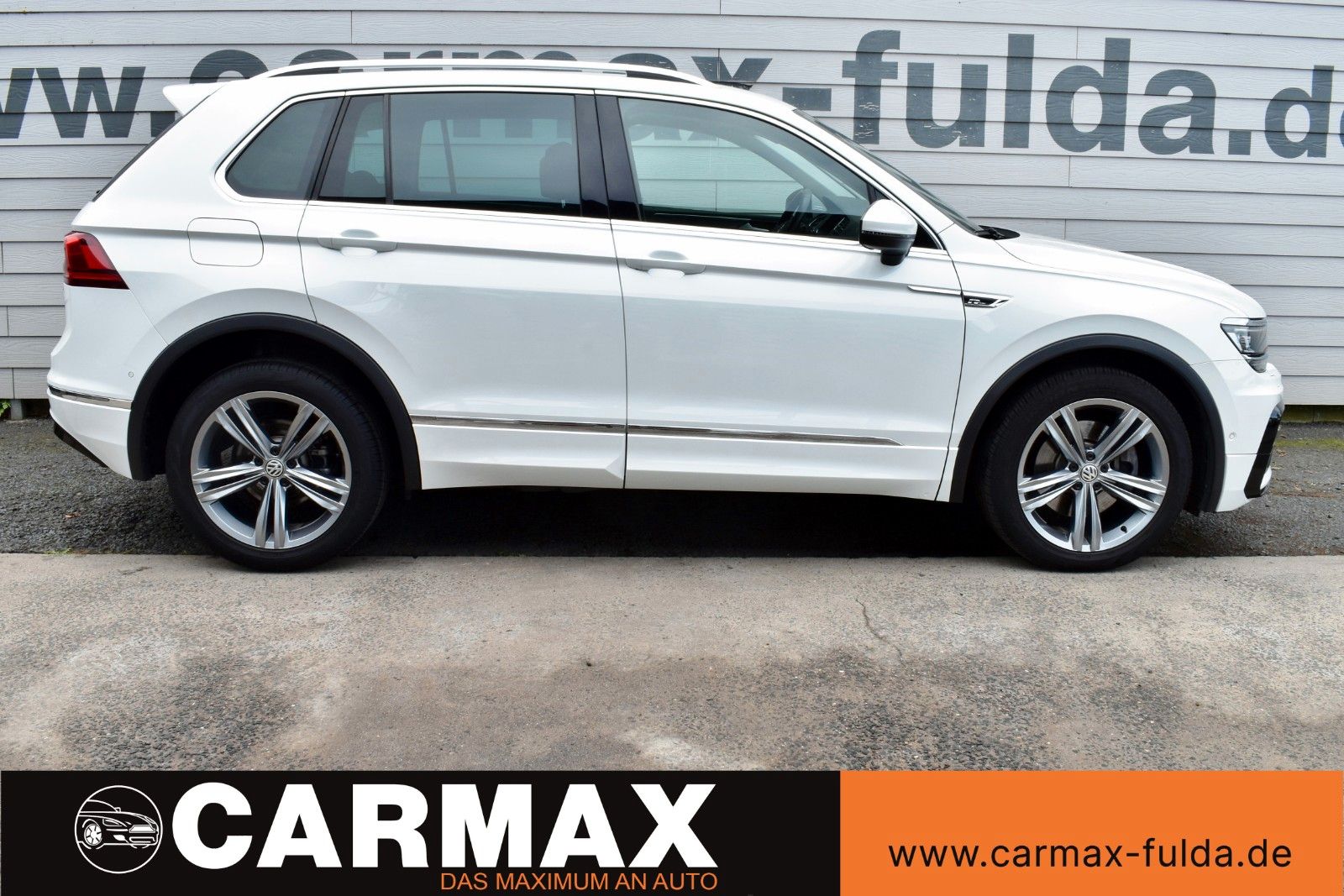 Fahrzeugabbildung Volkswagen Tiguan Highline/R Line 4M,Navi,Kamera,AHK,ACC+WR