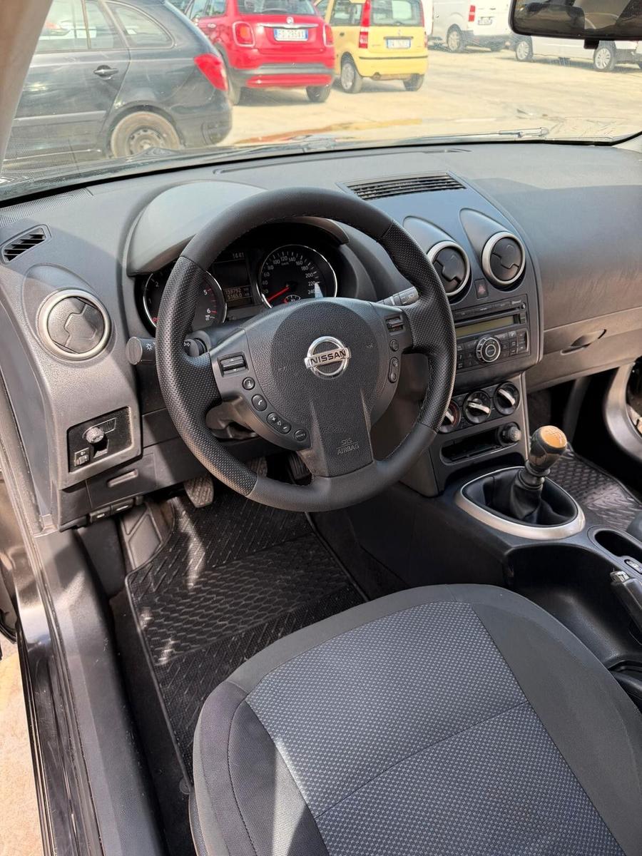 Nissan Qashqai 2011 — photo 10