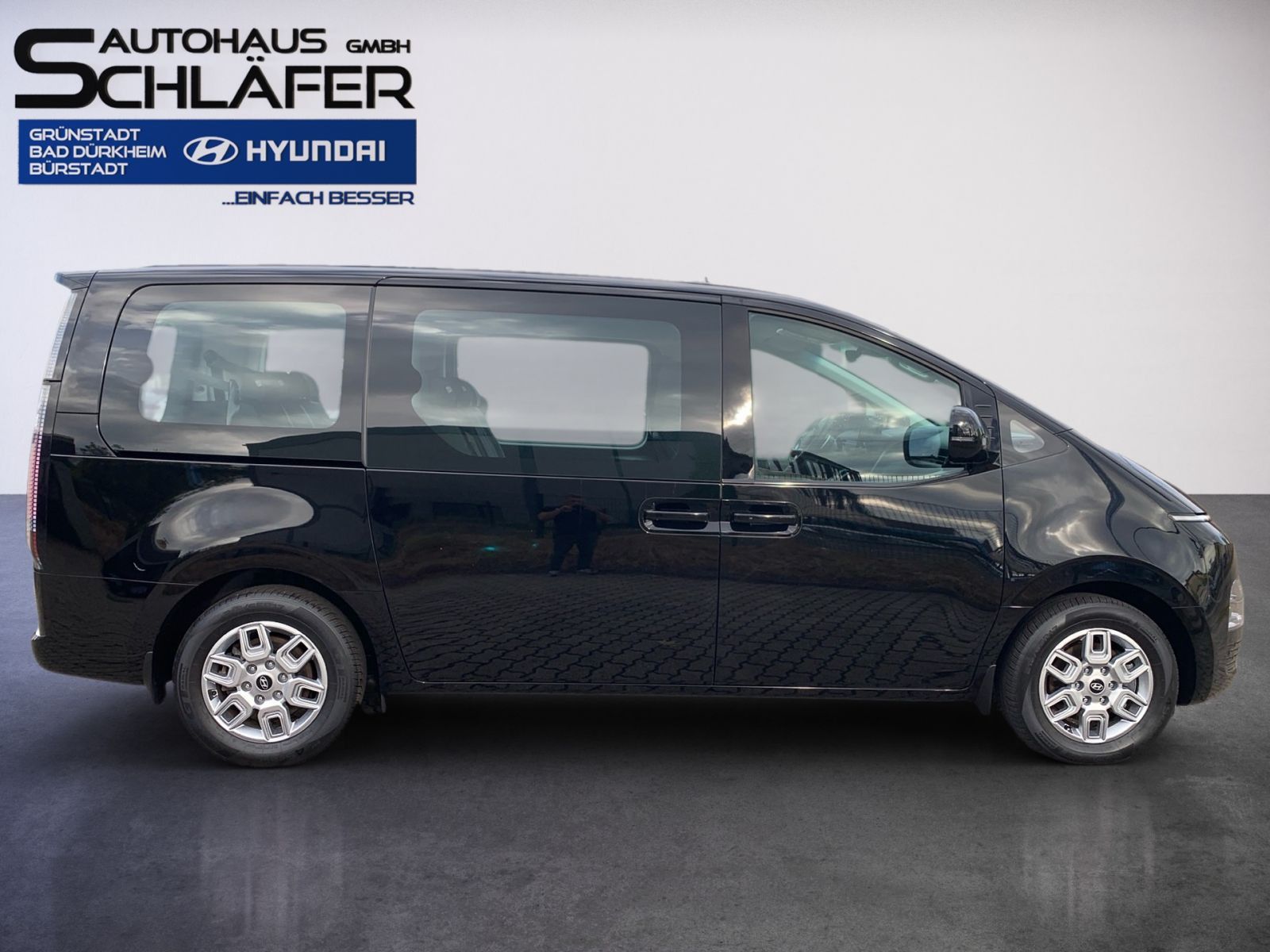 Fahrzeugabbildung Hyundai STARIA 1.6 T-GDI Hybrid Trend 9-Sitzer Navi Allw