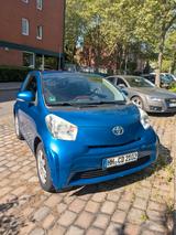 Toyota IQ 1,0-l-VVT-i - - Toyota IQ aus 2011