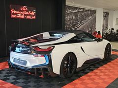 Fahrzeugabbildung BMW i8 Roadster *AERO-KIT* (H&K/CAMERA/CARBON/LASER/