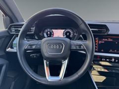 Fahrzeugabbildung Audi A3 Sportback 35 TDI Navi ACC Sitzh. 1 Hand