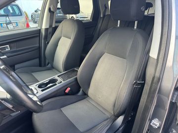 Land-Rover Discovery Sport - 10