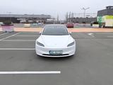 Tesla Model 3 Standard Range RWD Premium - Tesla Gebrauchtwagen von 2024