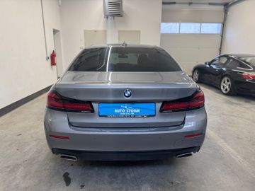 BMW 520 - 5