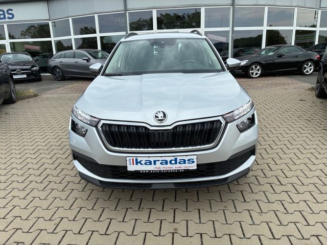 Fahrzeugabbildung Skoda Kamiq 1,0 TSI Active >AHK/SmartLink/Sitzheiz<
