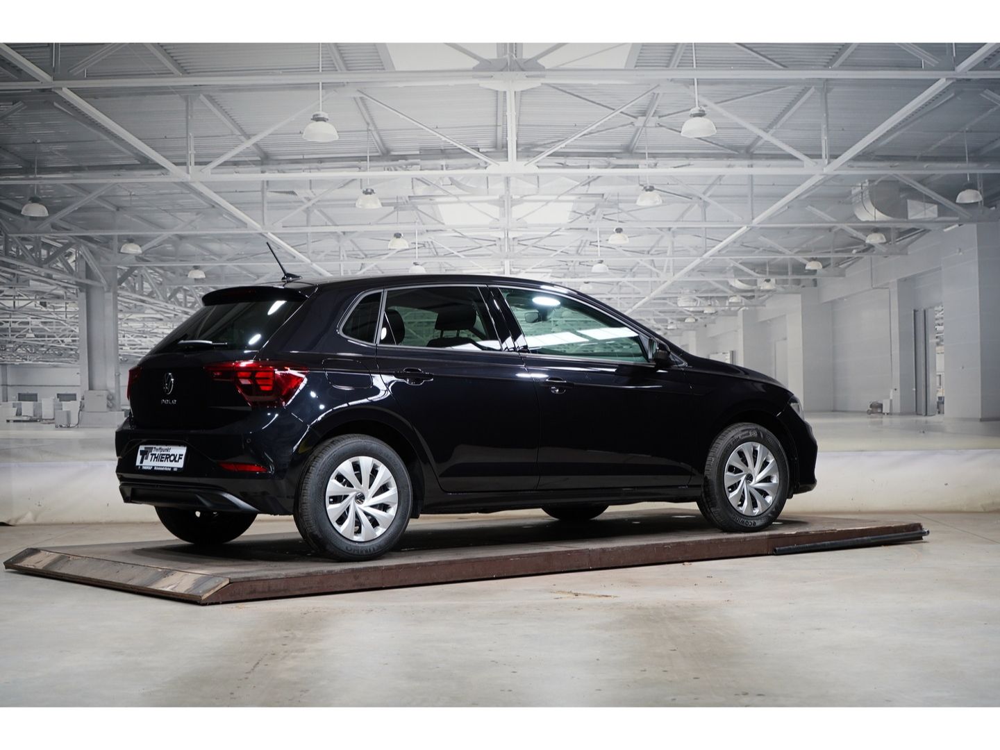 Volkswagen Polo Life 1.0 TSI 5-Gang Discover Media Light As imagem 3