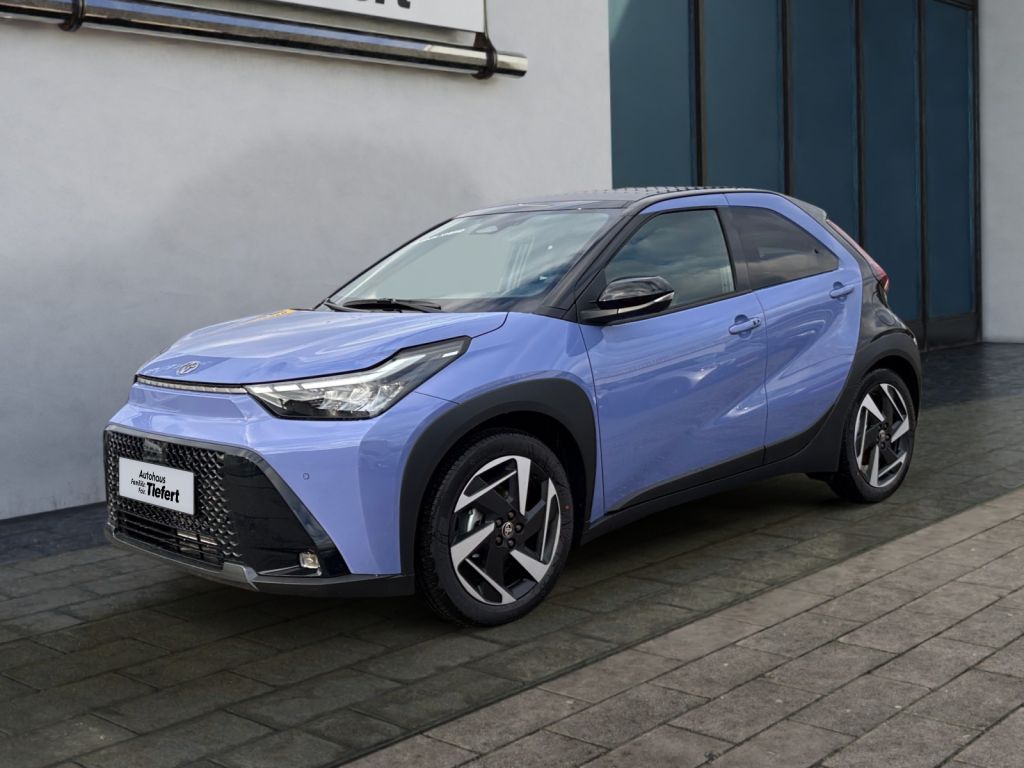 Toyota Aygo X 1,5 Hybrid Lounge