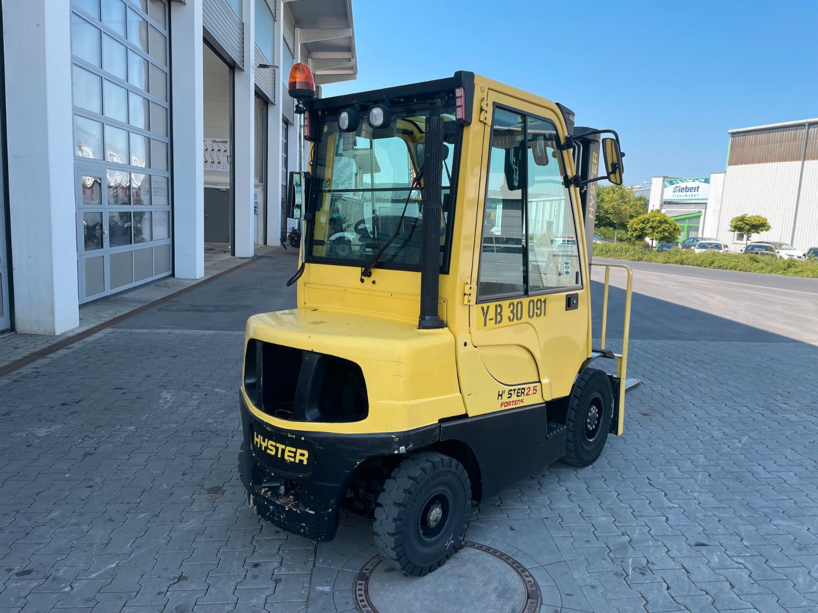 Fahrzeugabbildung Hyster H2.5FT / Duplex 3,3m / nur 1.163h