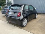 Fiat 500e ACTION *Klimaanlage *Bluetooth - Fiat Gebrauchtwagen in Hamburg