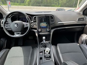 Bild 12 Renault Megane IV Grandtour BOSE-Edition