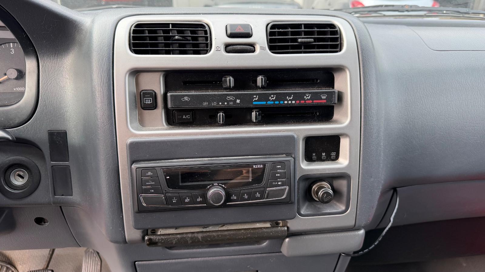 Toyota Hiace HI-ACE Kasten TD lang