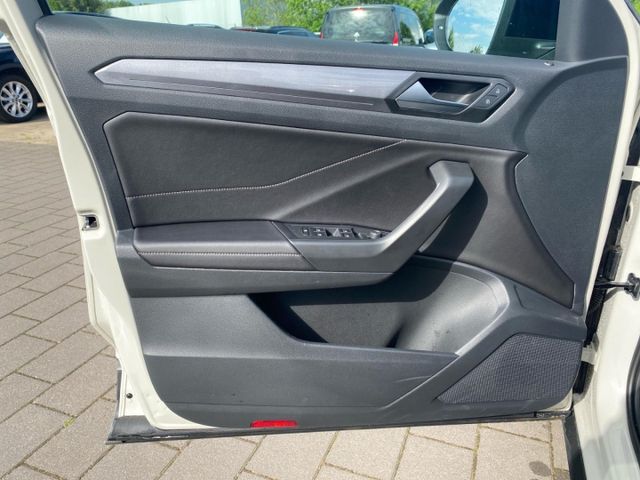 T-Roc 2.0 TDI Style AD Navi Apple CarPlay