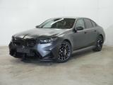 BMW M5 G90 NP 170290.- V-Max Carbon-Keramik ACC B&W - BMW M5 Jahreswagen