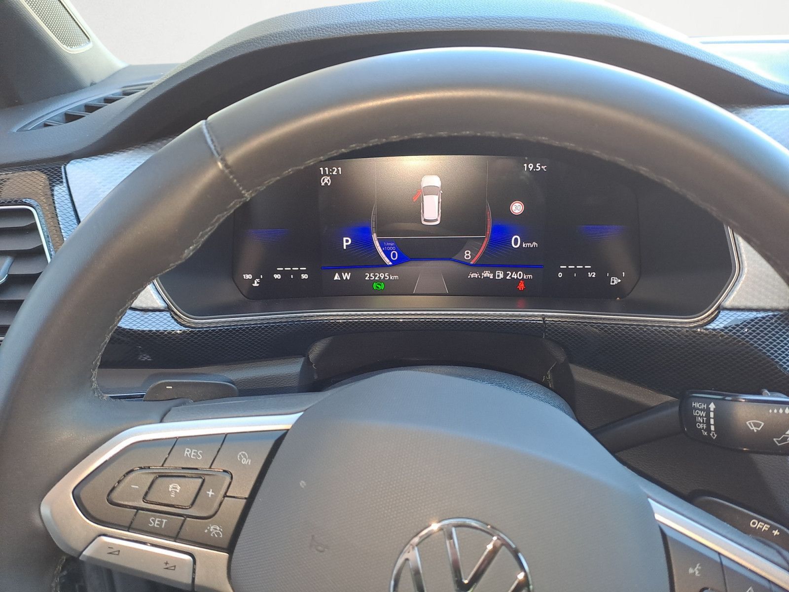 Volkswagen T-Cross - Bild 8